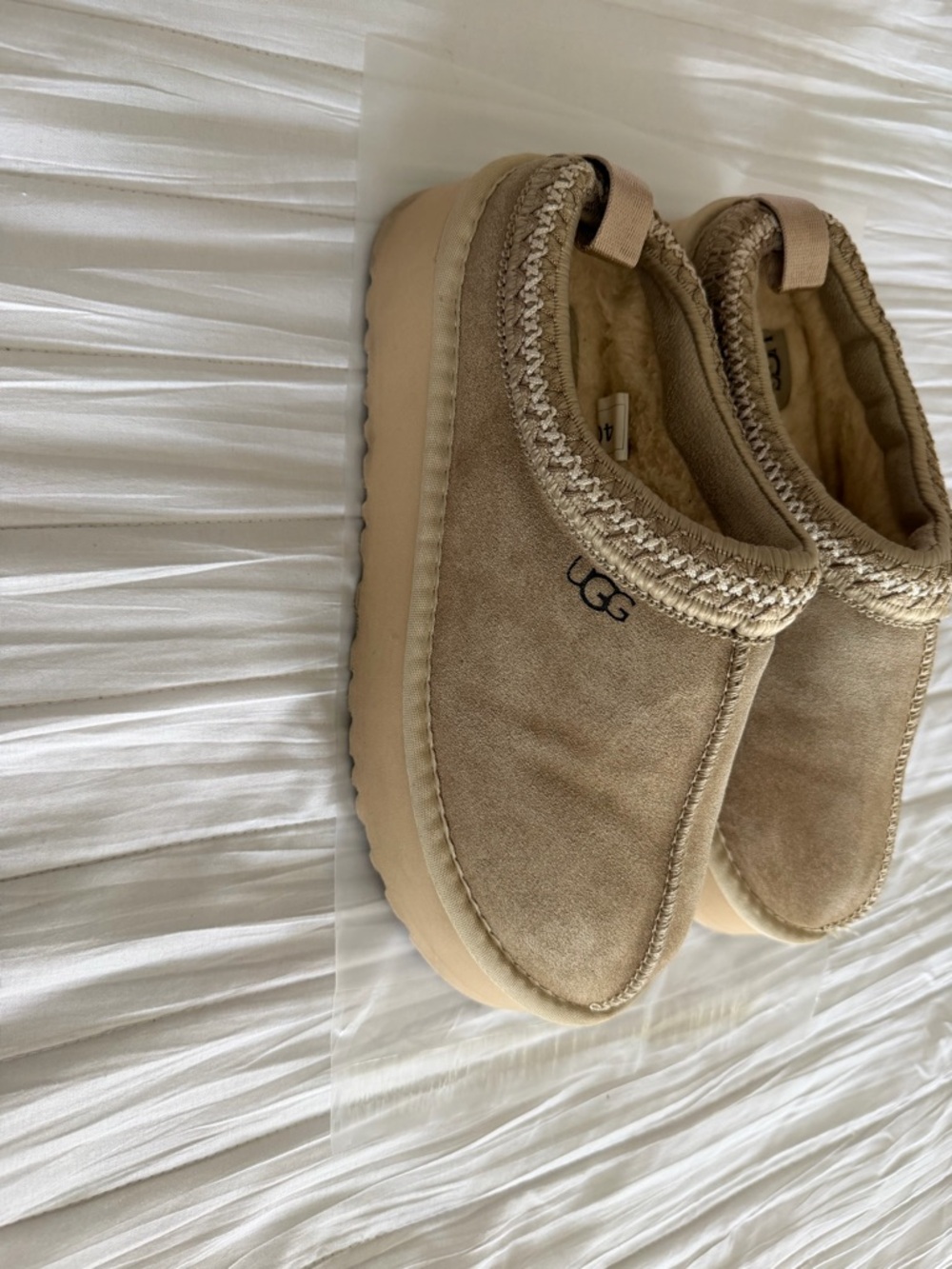 Platform Tasman Style Suede Slippers - Size 40